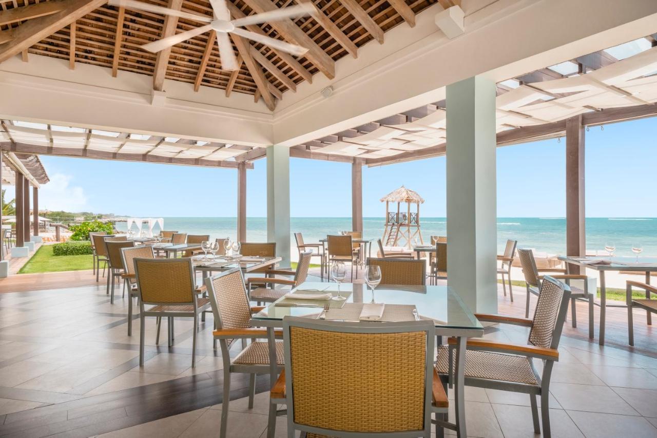 Joia Rose Hall By Iberostar (Adults Only) มอนเทโกเบย์ ภายนอก รูปภาพ
