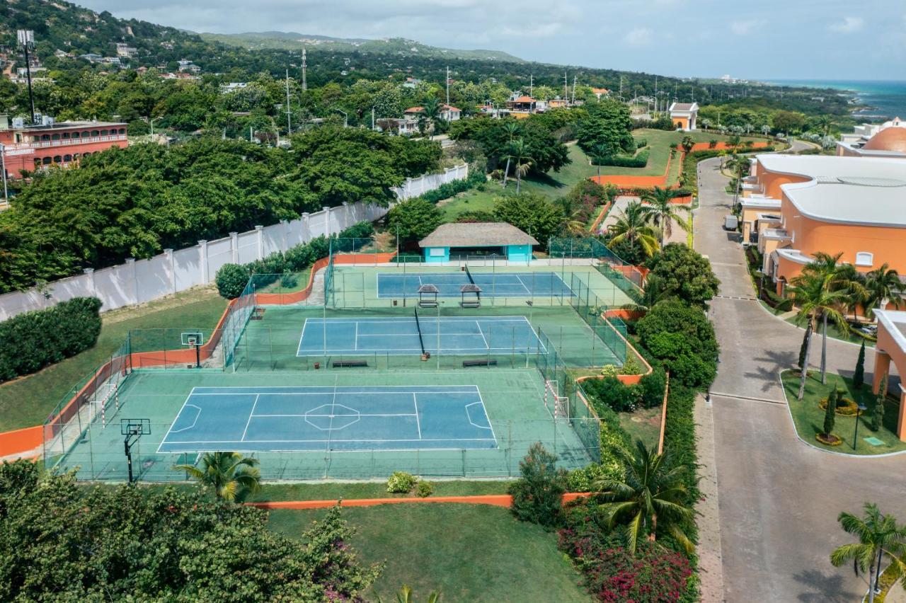 Joia Rose Hall By Iberostar (Adults Only) มอนเทโกเบย์ ภายนอก รูปภาพ